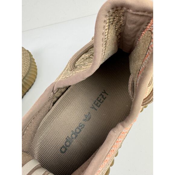 Adidas Yeezy Boost 350 V2 Men\'s Sneakers 6.5 Sand Taupe Running Shoes FZ5240